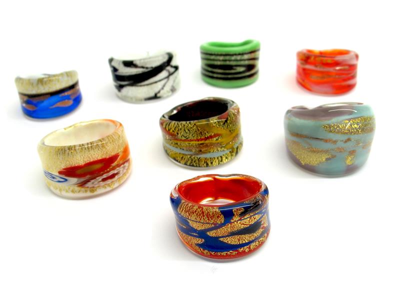 Murano Glass rings, ( AVLUM ) size available : 16 mm, 17 mm, 18 mm, 19 mm, 20 mm in diameter, in 15 assorted colours, made entirely handmade by Murano master glass-makers with the lampwork technique, with silver and gold foil insertions..