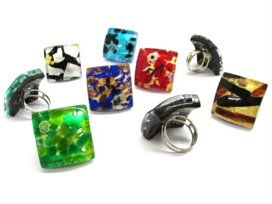 Economic Products - Murano Glass curved square Rings - AV0113 - 27X27 MM