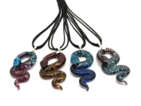 murano glass jewelry  necklace, venetian glass necklace, venice glass necklace
 - Murano glass snake necklace - COLVO297 - 55x25 mm